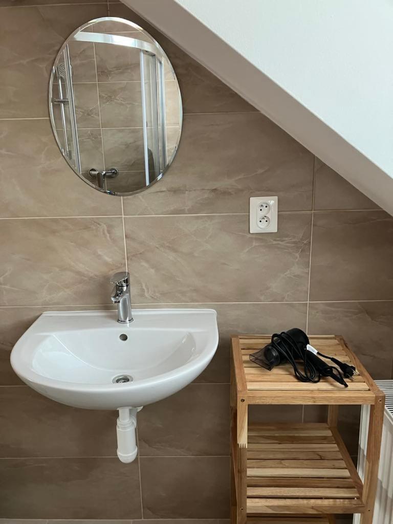 Vila Pri Kupeloch Бойниці Екстер'єр фото