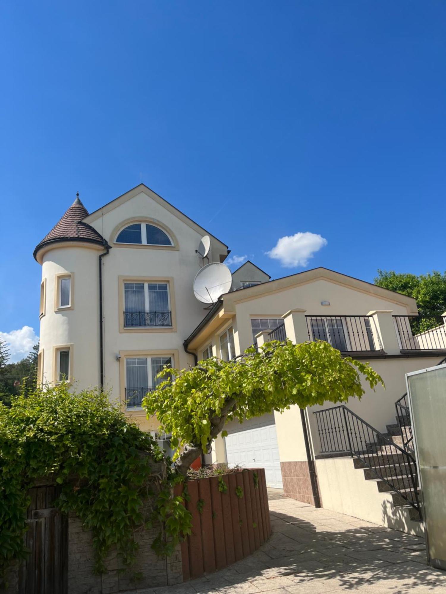 Vila Pri Kupeloch Бойниці Екстер'єр фото
