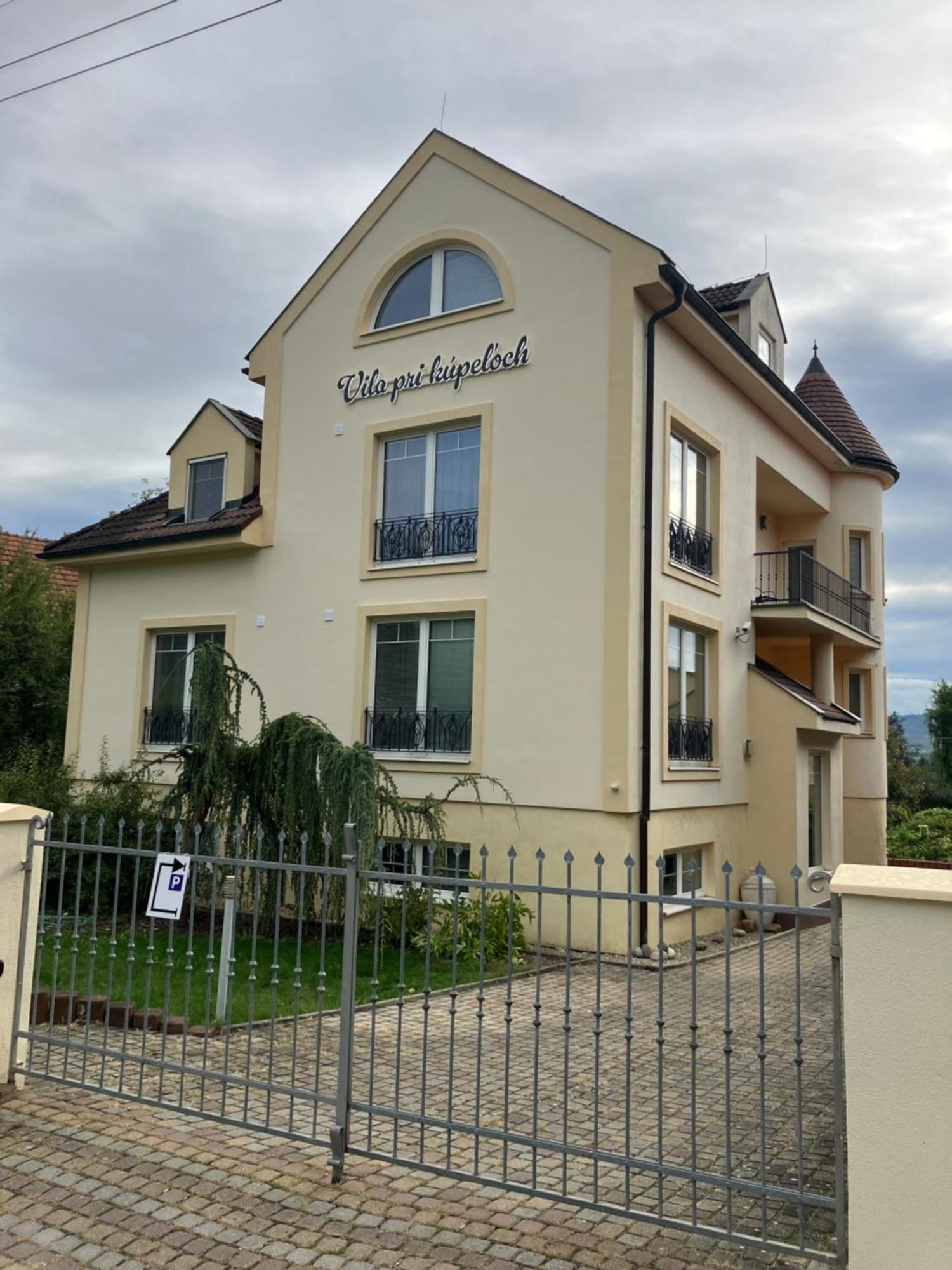 Vila Pri Kupeloch Бойниці Екстер'єр фото
